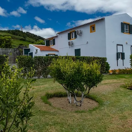 Casa Da Quinta * Вила-Франка-ду-Кампу